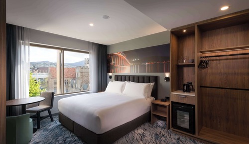 Room, 1 King Bed, Accessible