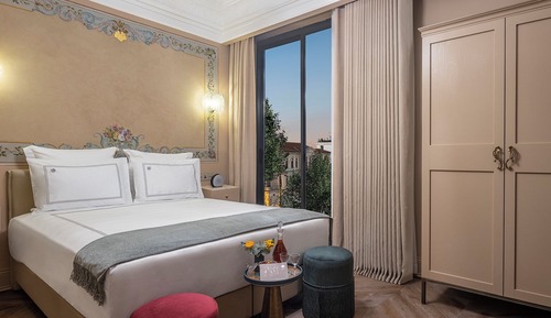 Standard Double Room, City View