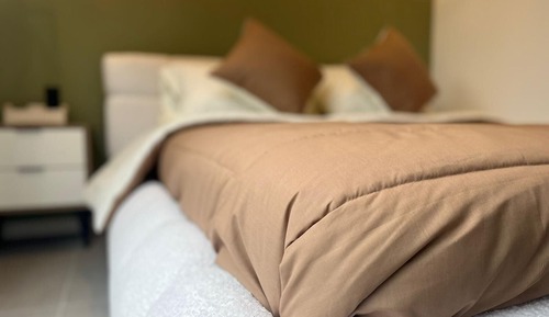 Design Studio Suite, 1 Queen Bed