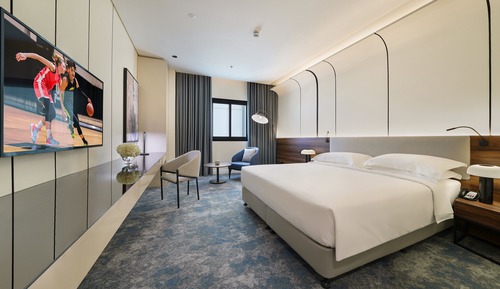 Standard Room, 1 King Bed (Guest)