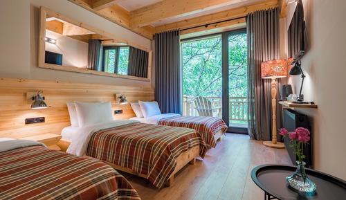 Standard Triple Room, Garden View