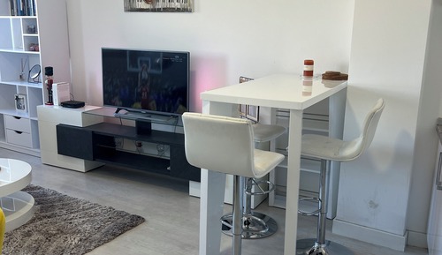 Luxury Apartment, City View