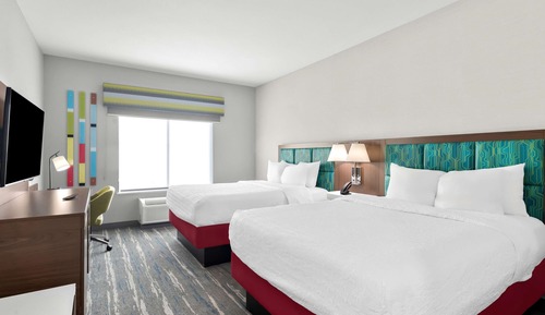 Room, 2 Queen Beds, Refrigerator