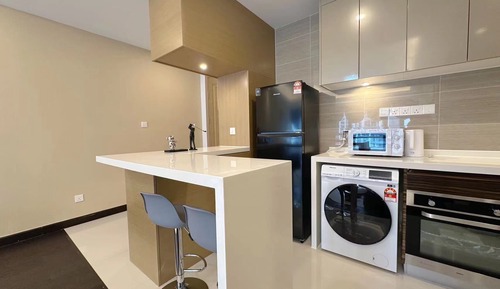 Superior Condo, 1 King Bed, Non Smoking, Microwave