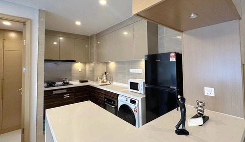 Superior Condo, 1 King Bed, Non Smoking, Microwave