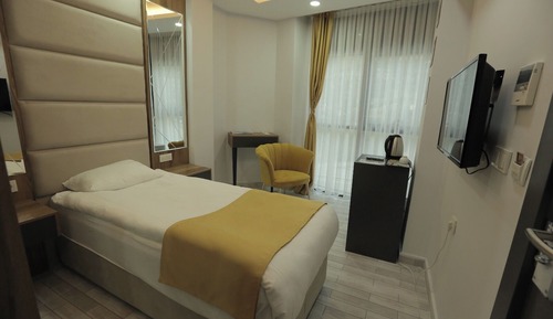 Standard Single Room, Mountain View