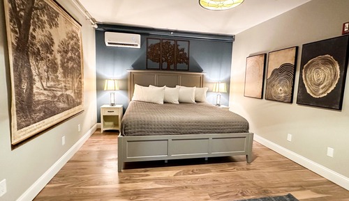 Deluxe Studio Suite
