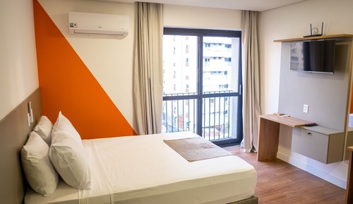 Standard Room, 1 Queen Bed