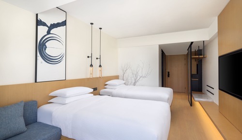 Standard Room, 2 Twin Beds, City View