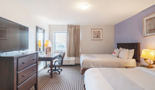 Room, 2 Queen Beds, Non Smoking