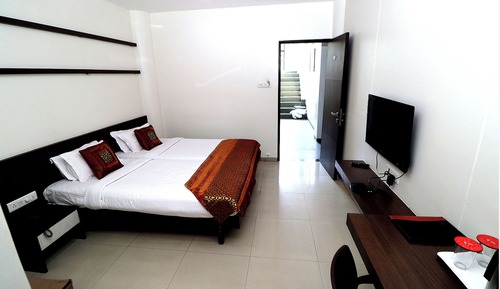 Executive Double Room, City View