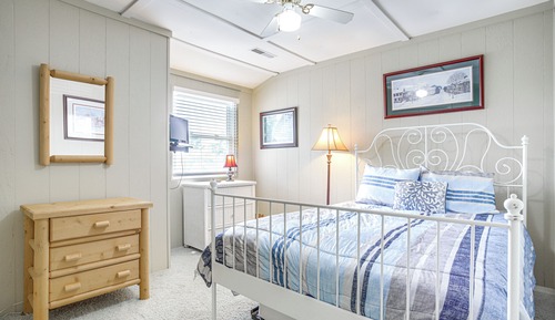 Apartment (2 Bedrooms)