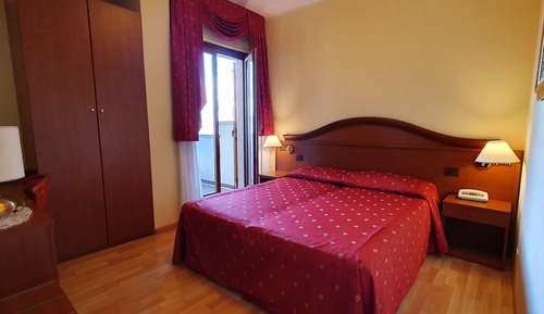 Economy Double or Twin Room, Balcony, Garden View
