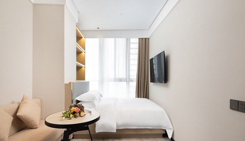 Classic Single Room, 1 Queen Bed