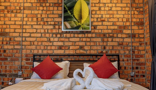 Deluxe Room, 1 King Bed, Jetted Tub