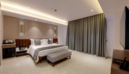 Fern Classic Suite, 1 King Bed