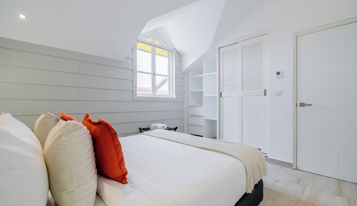 Apartment, 3 Bedrooms (3B)