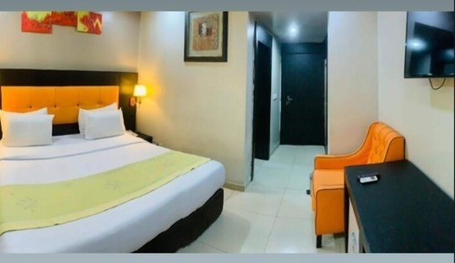 Premium Single Room, City View