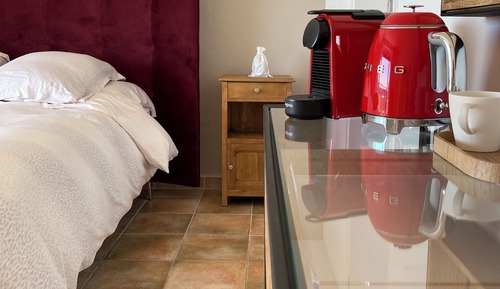 Panoramic Double Room, Ensuite, Sea View (Rouge)