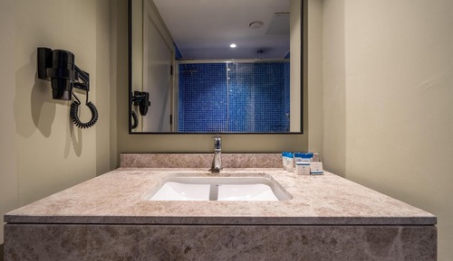 Junior Room, Sea View