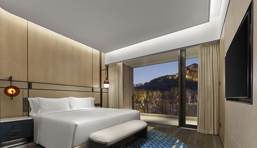 Suite, Balcony (Shishan)