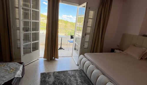 Panoramic Suite, Balcony