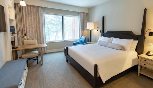 Executive Room, 1 King Bed, Golf View