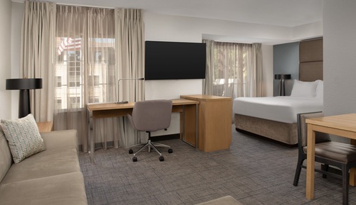 Studio, 1 Queen Bed with Sofa bed