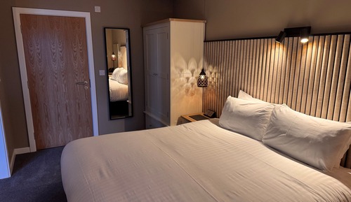 Ground Floor Studio Suite