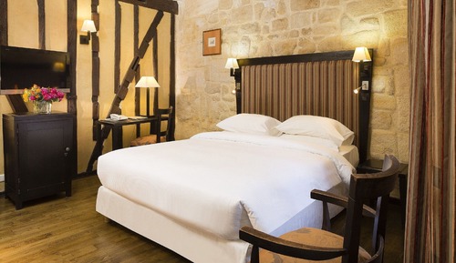 Premium Room