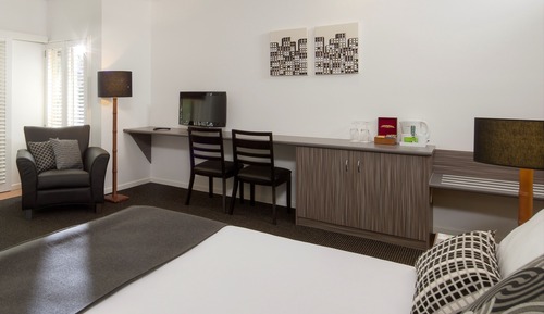 Superior Room, 1 King Bed
