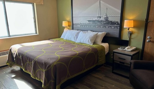 Room, 1 King Bed, Non Smoking