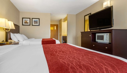 Standard Room, 2 Queen Beds, Non Smoking