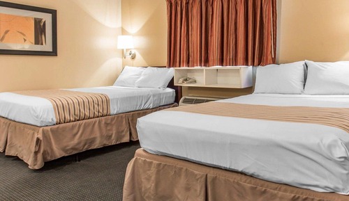 Room, 2 Queen Beds, Non Smoking