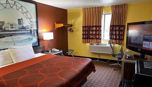 Suite, 1 King Bed, Non Smoking