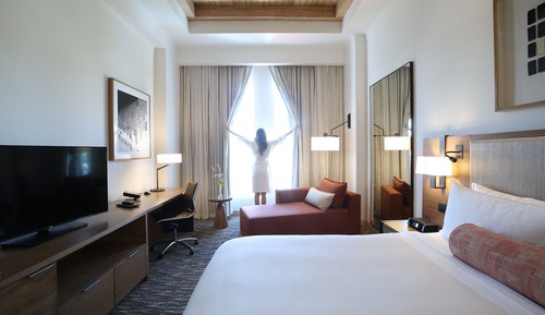 Classic Room, 1 King Bed, Club Lounge Access (Club Floor)