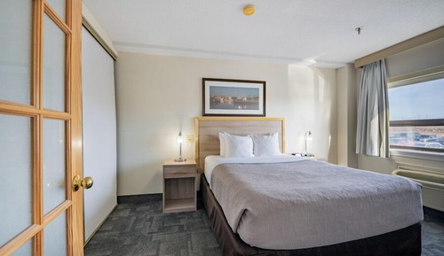 Executive Suite, 1 Queen Bed