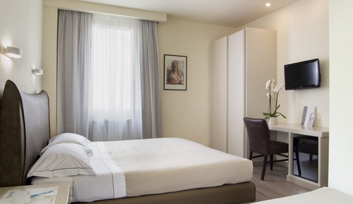 Classic Triple Room, Annex Building