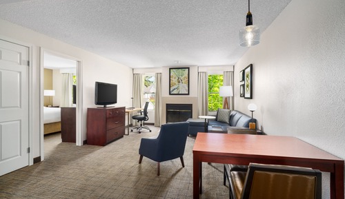 Suite, 1 Bedroom (Fireplace)