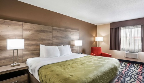 Standard Room, 1 King Bed, Non Smoking