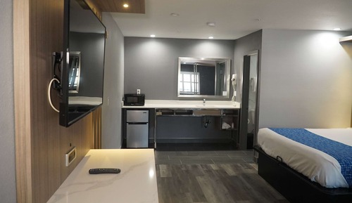 Deluxe Room, 1 King Bed, Non Smoking