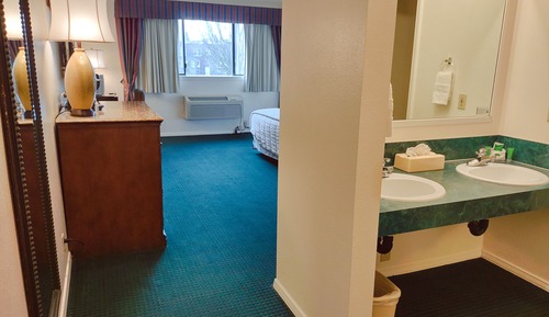 Premium Room, 1 King Bed, Non Smoking