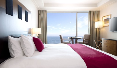 [Buldak stir-fried Ramyeon & Chicken] Deluxe Twin,1 Double + 1 Single beds, Ocean view