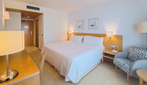 Standard Room (3AD)
