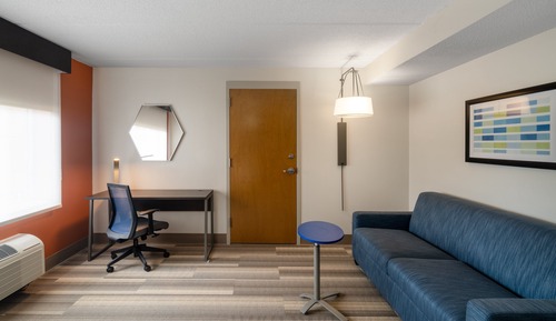 Suite, 1 King Bed