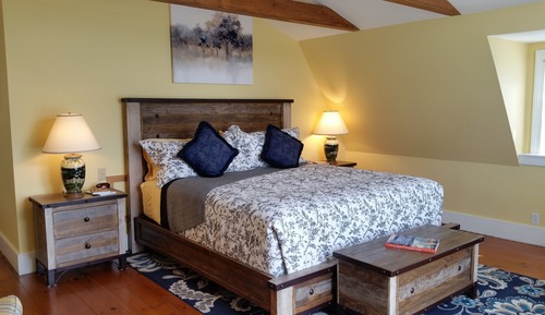 Deluxe Room, 1 King Bed, Balcony (VERMONT)