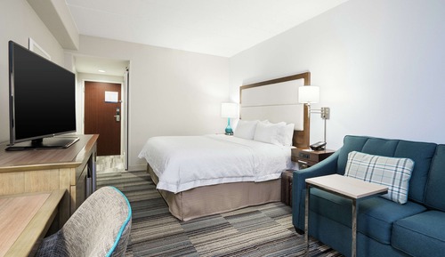 Standard Room, 1 King Bed