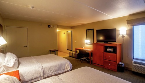 Room, 2 Queen Beds, Accessible, Non Smoking