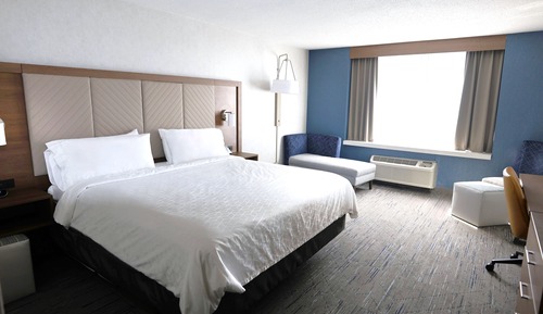 Standard Room, 1 King Bed
