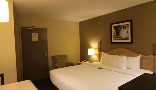 Suite, 2 King Bed, 2 Bedroom, Non Smoking (First Floor Drive Up)